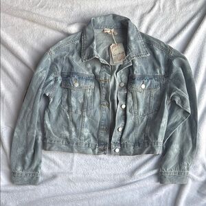 Denim Jacket from Hem & Thread NWT size M. Floral (C14)